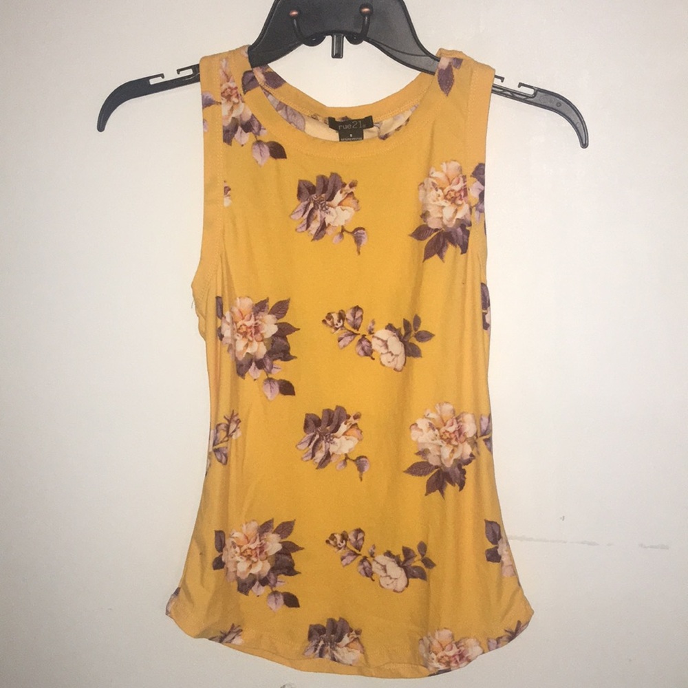 Tank top with flowers